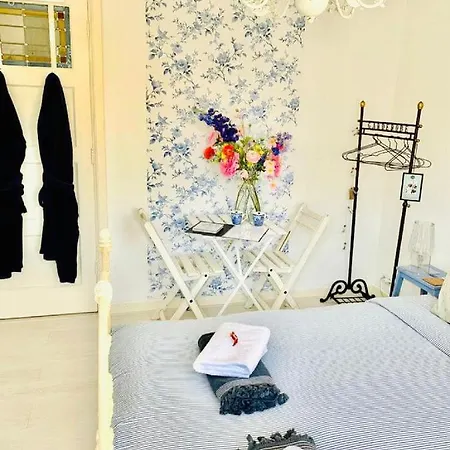 Bed and Breakfast Jo Amsterdam Diemerbrug