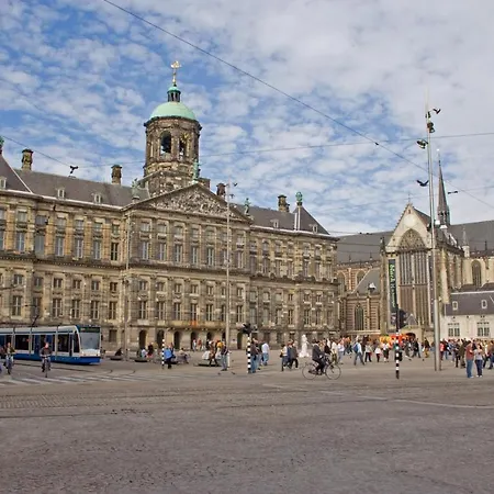 Jo Amsterdam לינה וארוחת בוקר