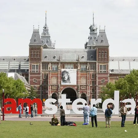 לינה וארוחת בוקר Jo Amsterdam Diemerbrug